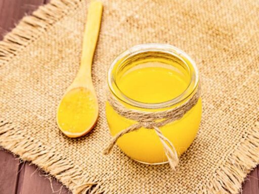 deshi ghee and haldi use